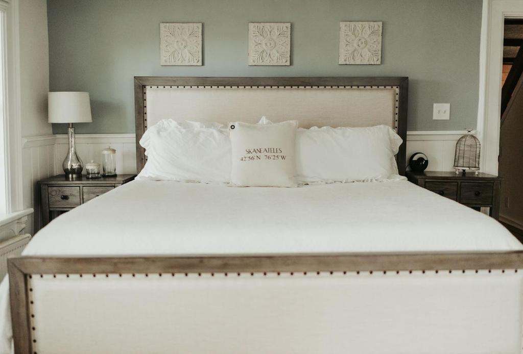 The Bond 1835 Hotel สกานีทาเลส ภายนอก รูปภาพ